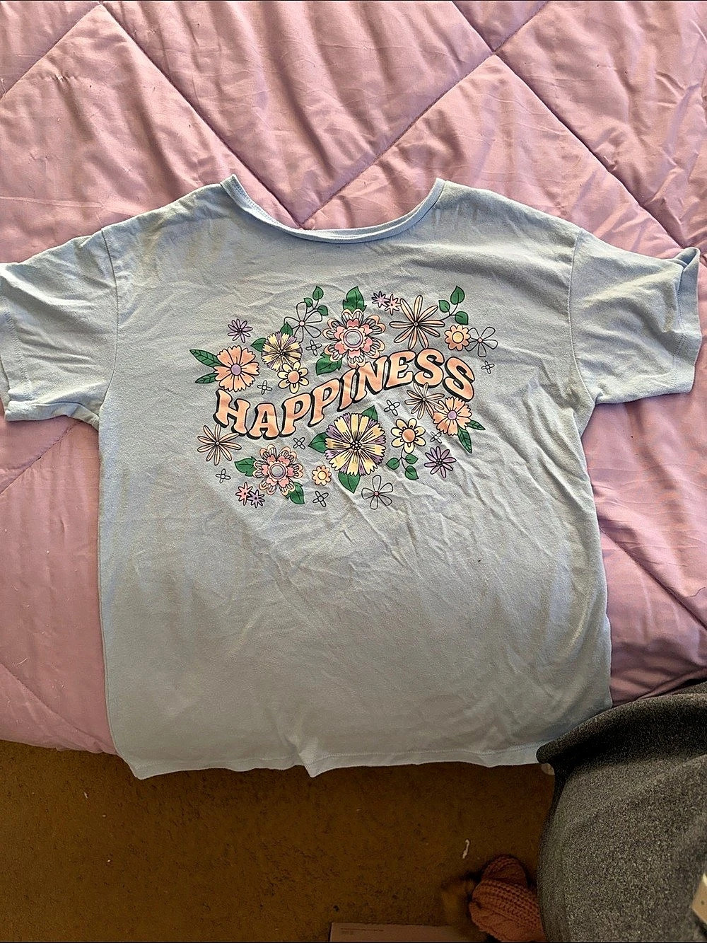 Floral Happiness Graphic Tee in Green